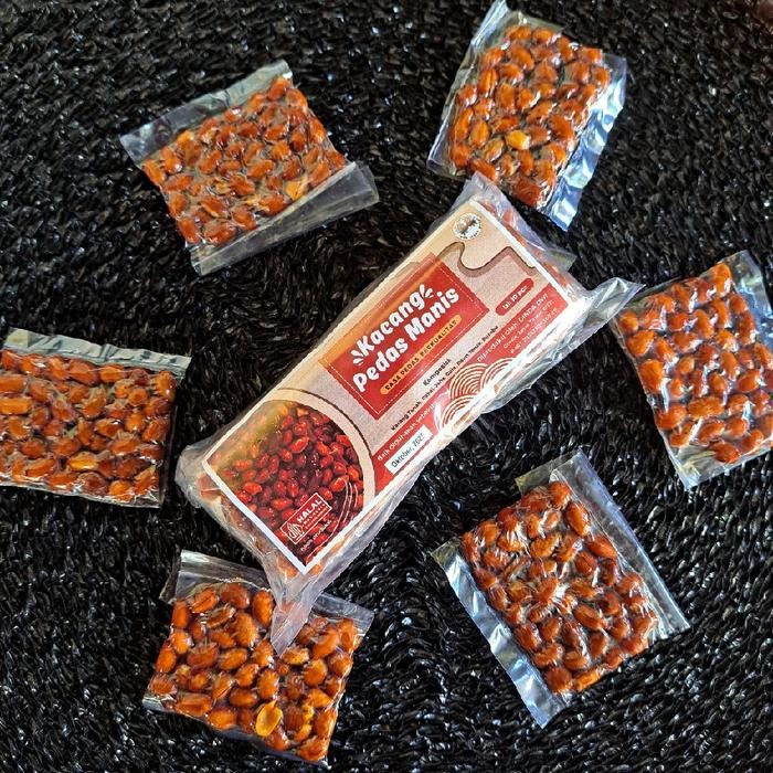 

f z e Kacang Pedas Manis SNS - 1 Pack 150gr 10 pcs Camilan Jadul Snacks Makanan Food Cemilan Asin Jajanan Rasa Nikmat Enak untuk Keluarga dan Teman - 1 pack = 10pcsNG