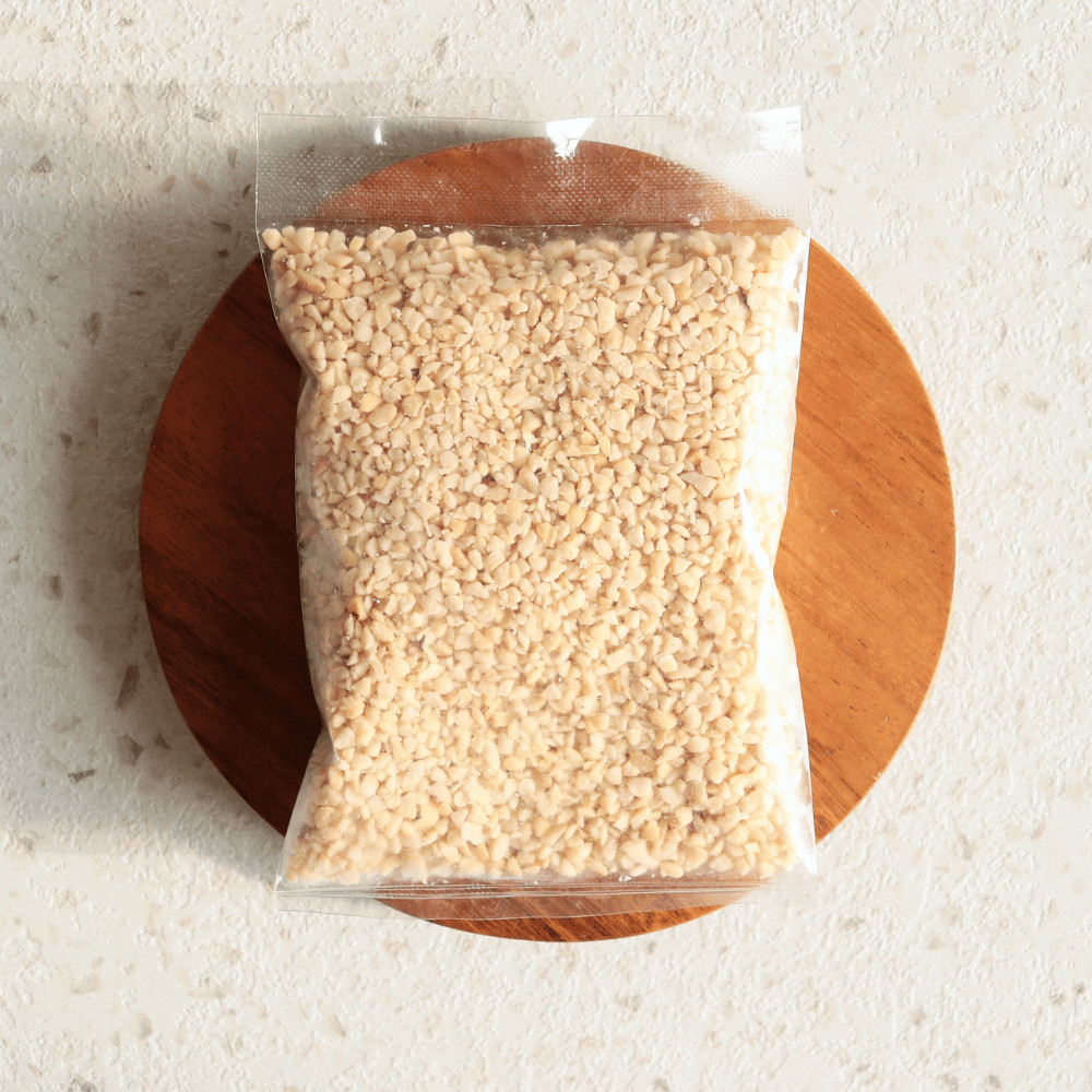 

100g Roasted Cashew Cacah Kacang - Numi Bulk Bin