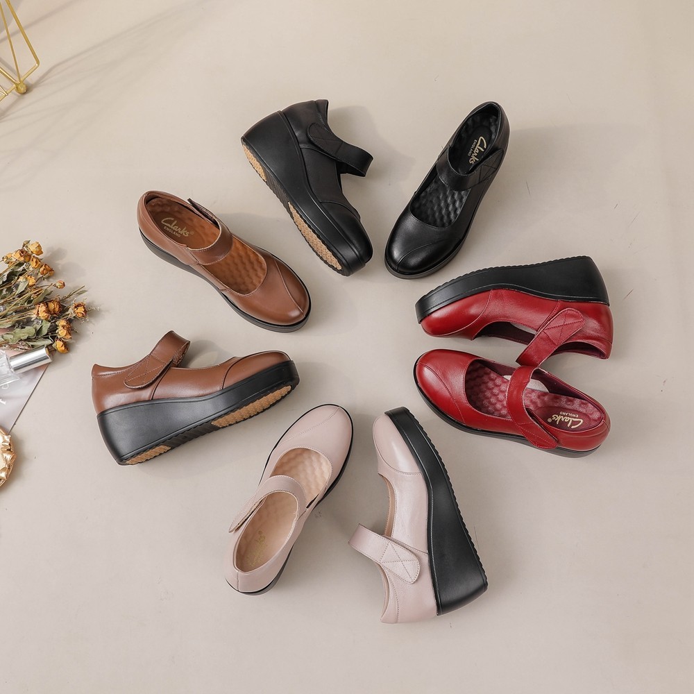 Shoes Woman Clarks Heels 5cm . Sepatu Wanita Tinggi 5 cm . Kulit Sintetis