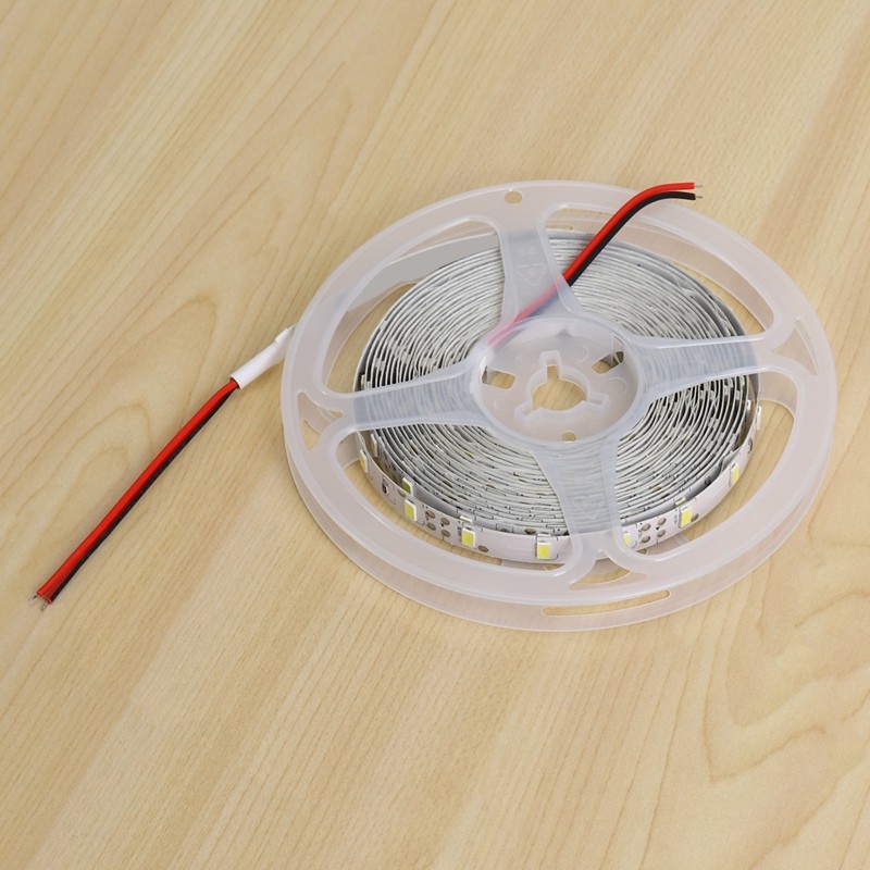 

brightSuper bright 5M 300 SMD 5630 LED strip bar Band string of lights white