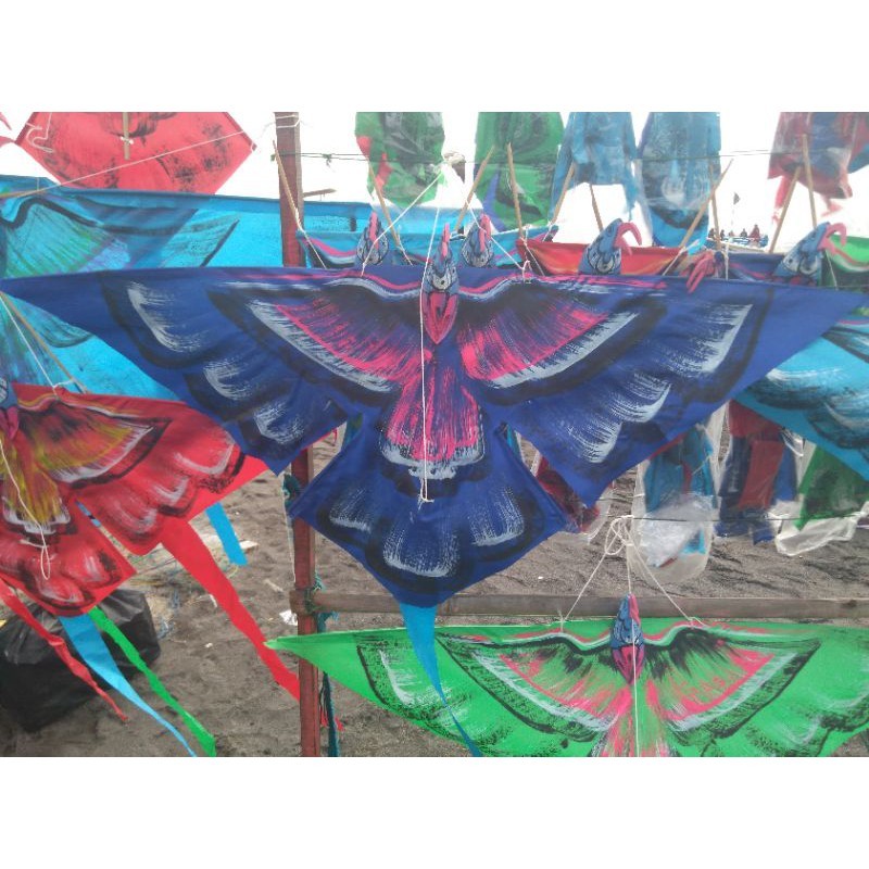  layangan layang layang model burung dari kain &