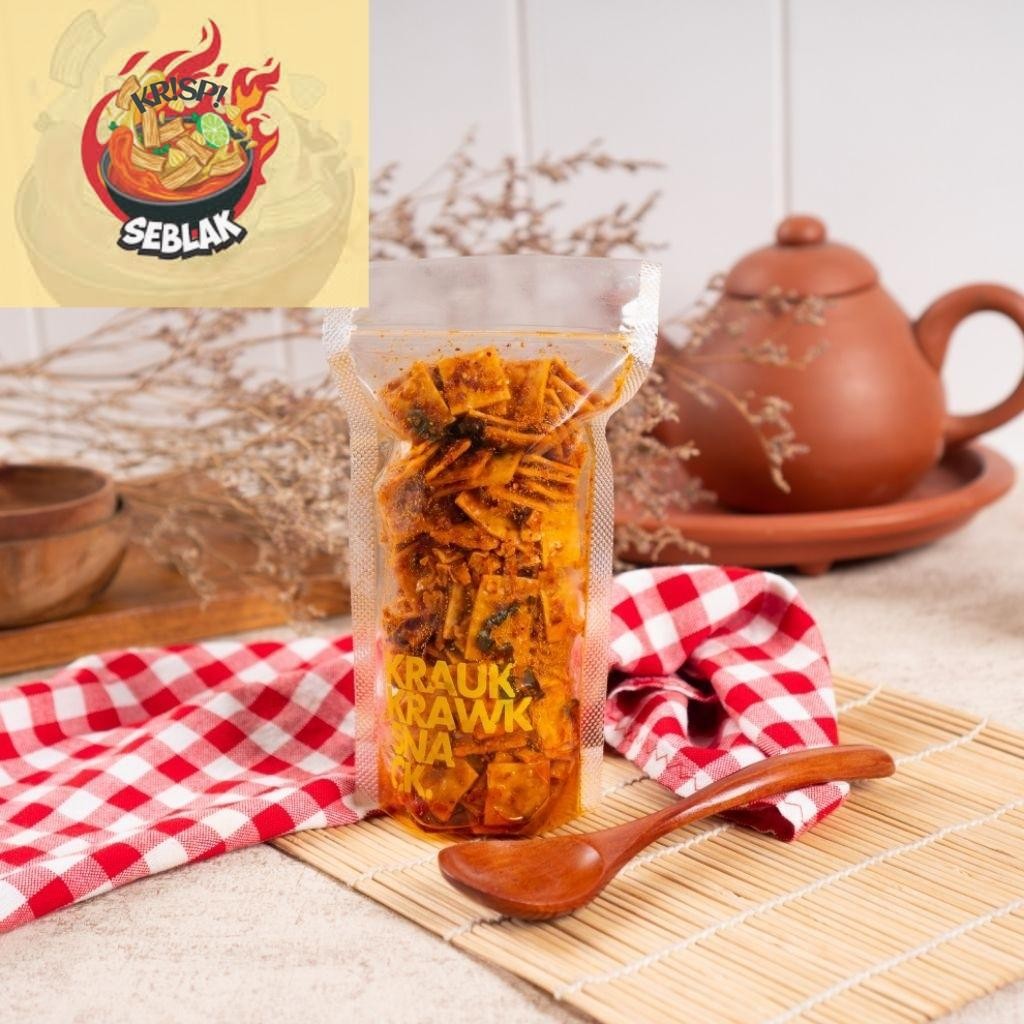 

Seblak krispi Pangsit goreng pedas gurih daun jeruk 100 gr Seblak