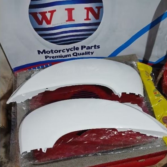 cover body scoopy fi putih 2013 2014 2015 2016/cover body belakang kanan kiri scoopy fi putih/win