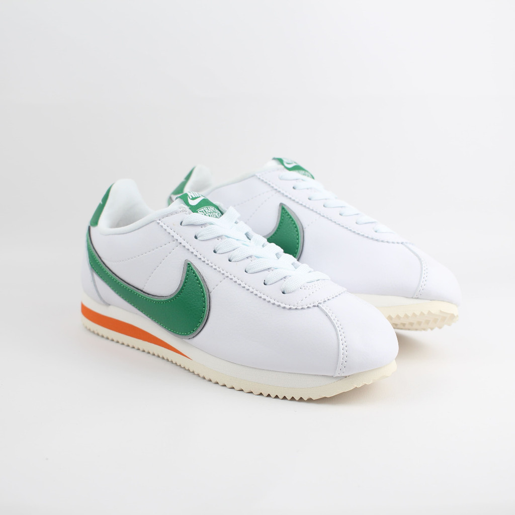 Nike Cortez Stranger Things Hawkins High School