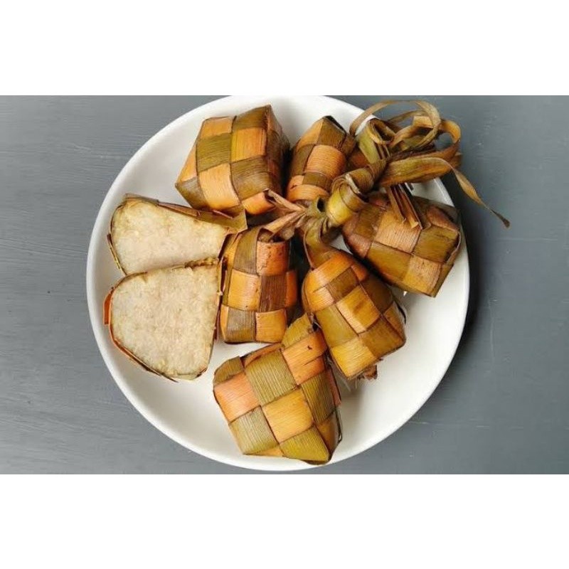 

Ketupat Rebus Siap Makan