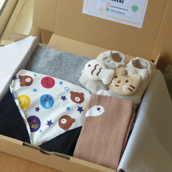

DISKON Paket Hampers Bayi Kado lahiran bayi Gift set bayi Newborn Set Grey - brown, BOX HAMPERS