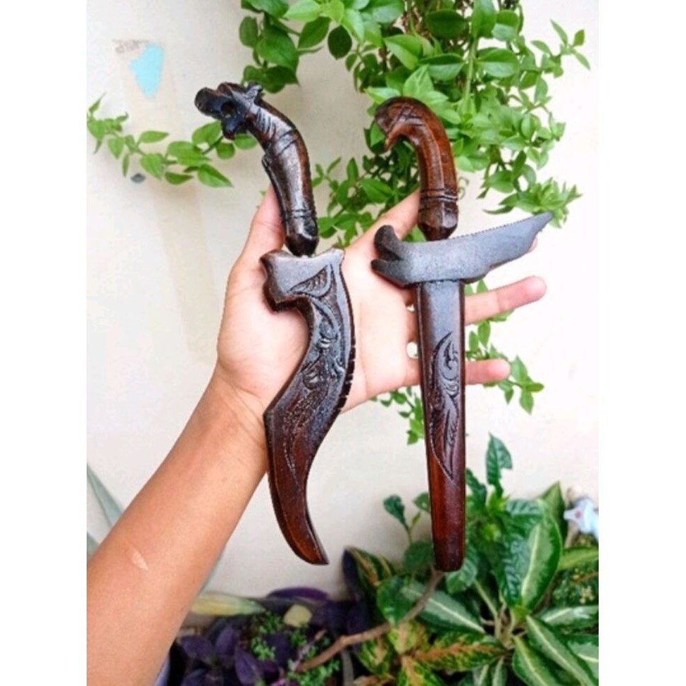 Pusaka Kujang Dan Keris Mini Satu Set (PWS)