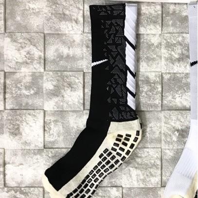 [New]Promo kaos kaki futsal anti slip pendek NIKE original /soccer/sports/bola - Hitam