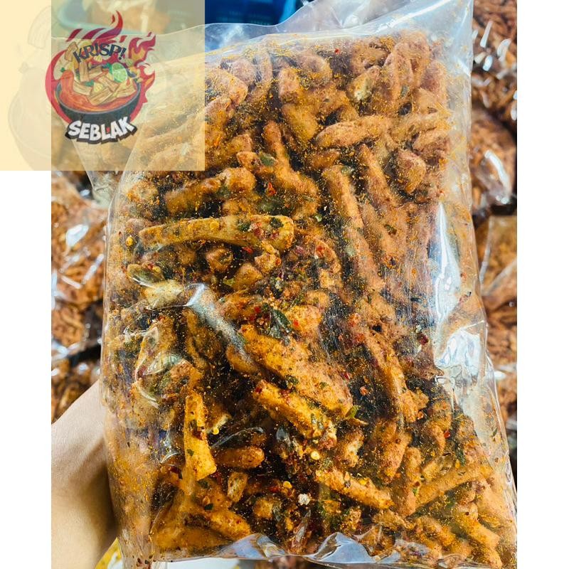 

Seblak krispi Basreng Stik 1kg Viral Pedas Daun Jeruk Bumbu Melimpah