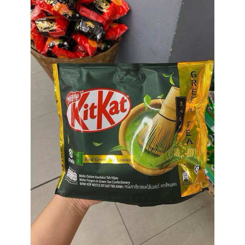 

kitkat green tea isi 8 packs 136gr