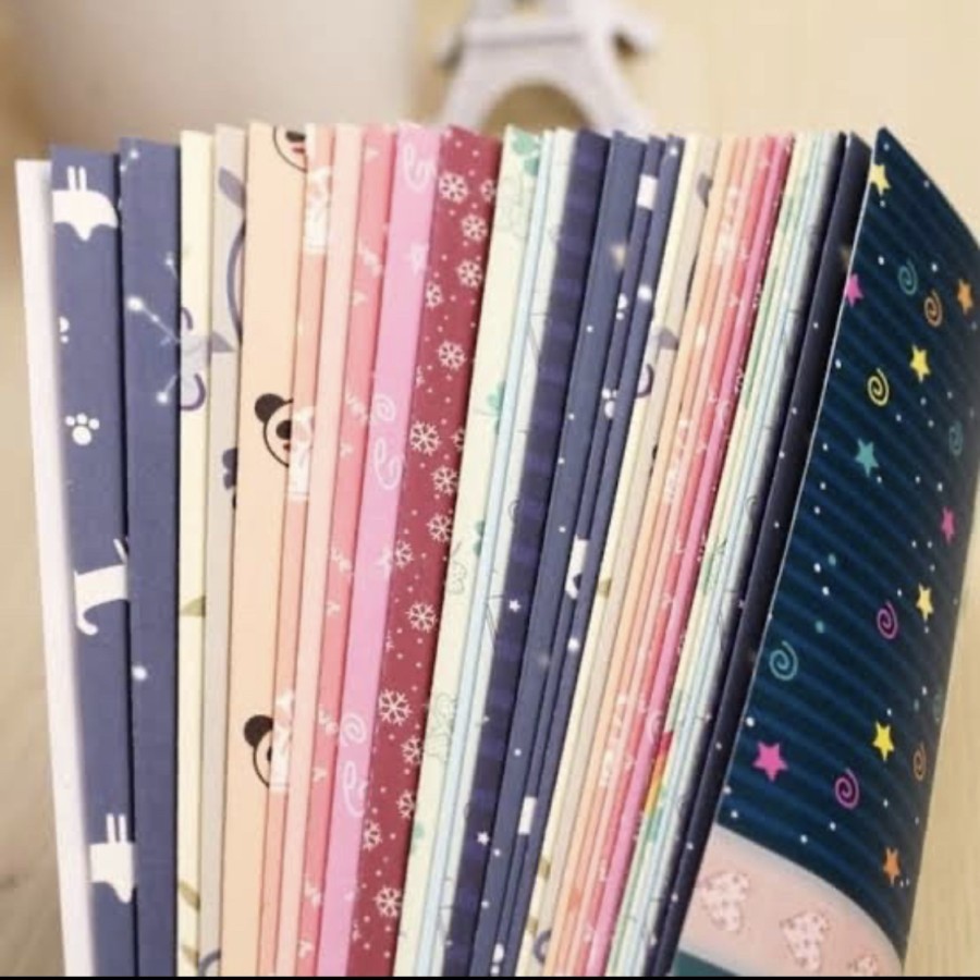 

READY STOK MOTIF RANDOM Kertas kado motif random bisa bungkus kado