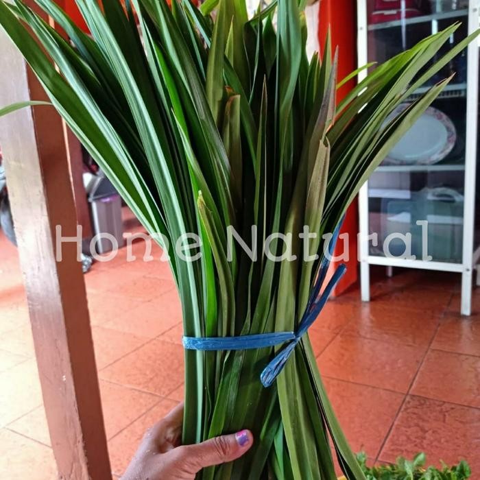 

Daun pandan wangi segar 1kg