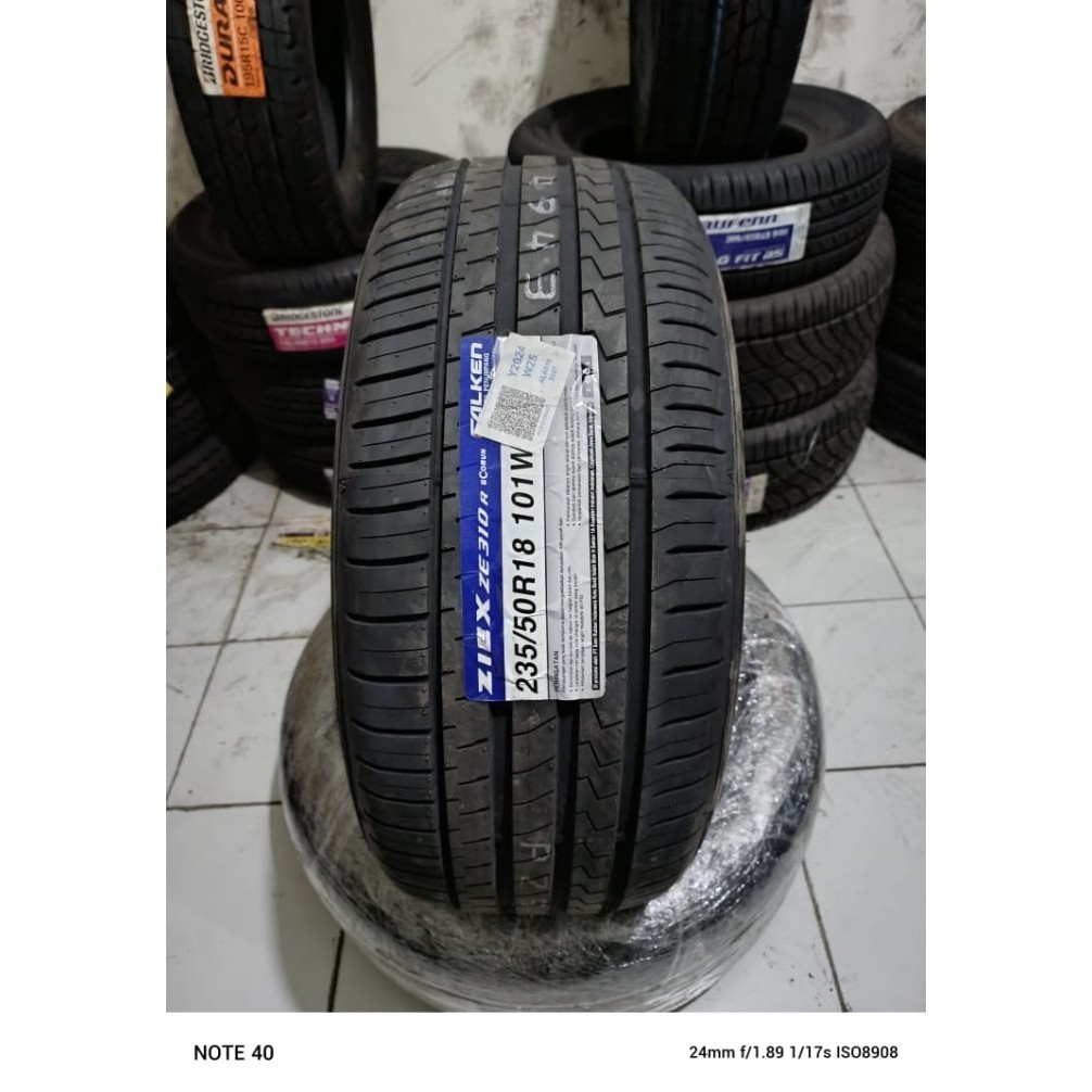 Ban Mobil Falken 235/50 R18 101W ZE310R Ban