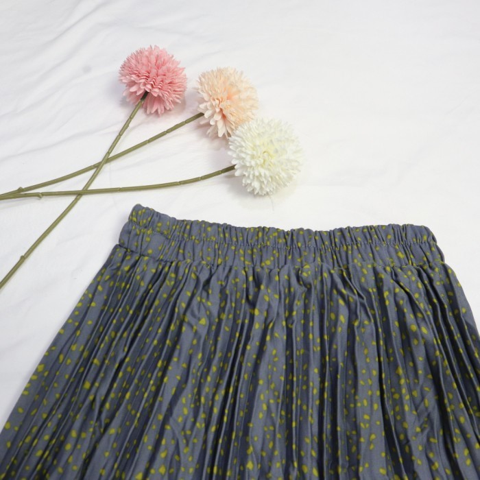 promo ✨ -Rok Plisket Premium Rok Motif Bintik Rok Panjang nita - Cream