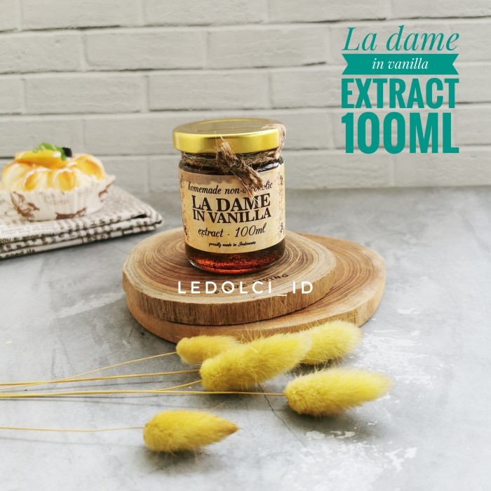 

LA DAME IN VANILLA EXTRACT | EKSTRAK VANILLA LA DAME - EXTRACT - 100ML