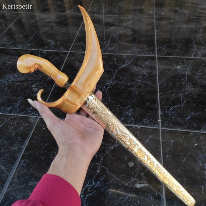 

Warangka Keris Model Ladrang Solo Kayu Cendana Pendok Silih Asih Cukit murah antik