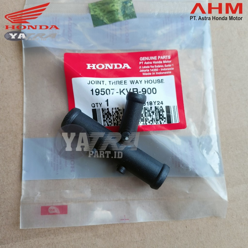 Pipa T Selang radiator 3 arah cabang tiga Vario 110 karbu original AHM