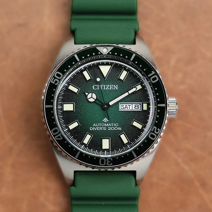 Jam Tangan Otomatis Pria CITIZEN Citizen Promaster NY0121-09X Green Dial