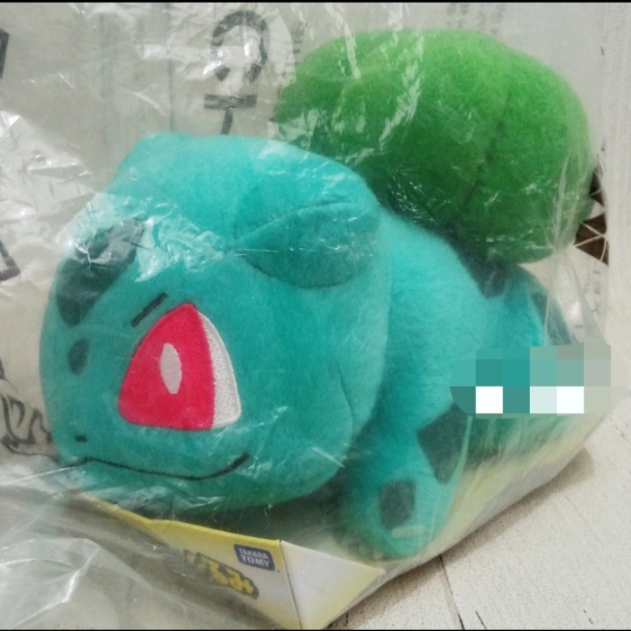 boneka pokemon bulbasaur original takara tomy Changi airport