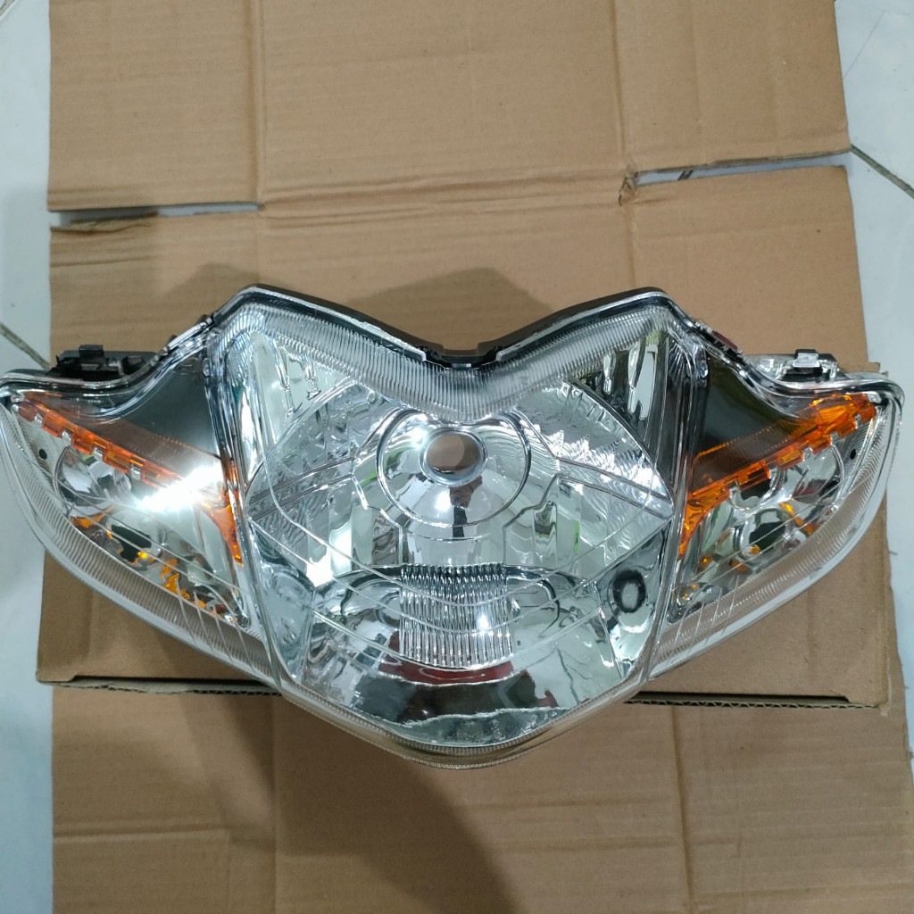 Lampu depan revo absolute Lampu revo absolute Refektor depan revo absolute Refektor revo absolute Re