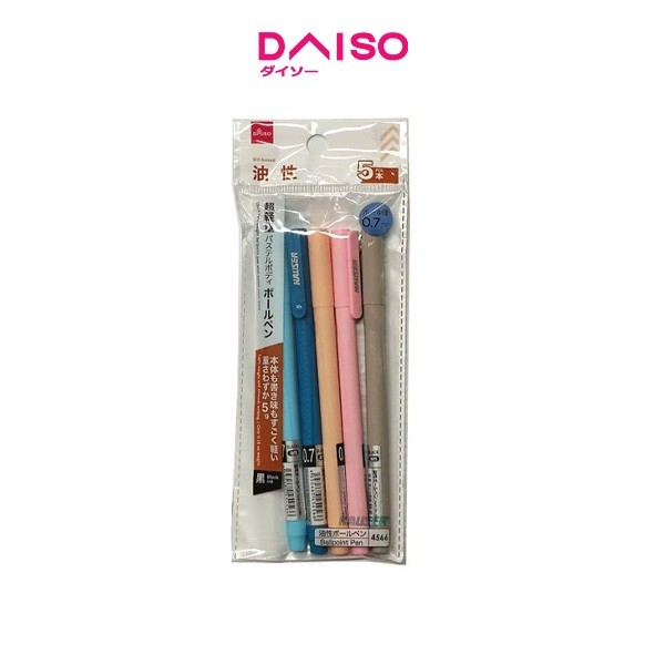 

Daiso Ultra light weight ballpoint pen with pastel color body(black 0.7mm 5 pieces)