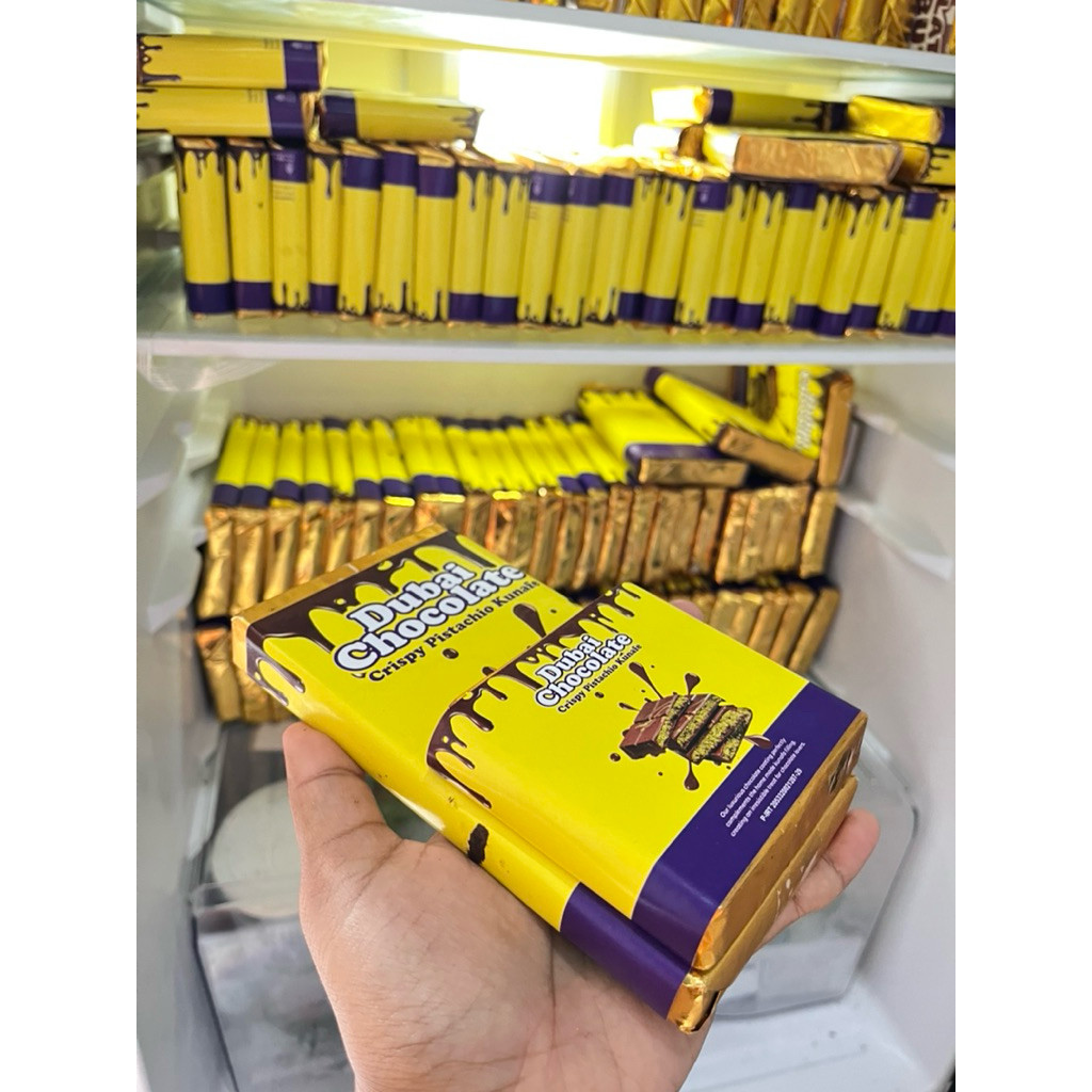 

[Ready Stok] COKLAT DUBAI VIRAL viralpistachio kunafe Chocolate original ukuran 16x8 besar JUMBO Food Manisss Snacks Cemilan Makanan Cokelat Cocoa Biskuit Jajanan