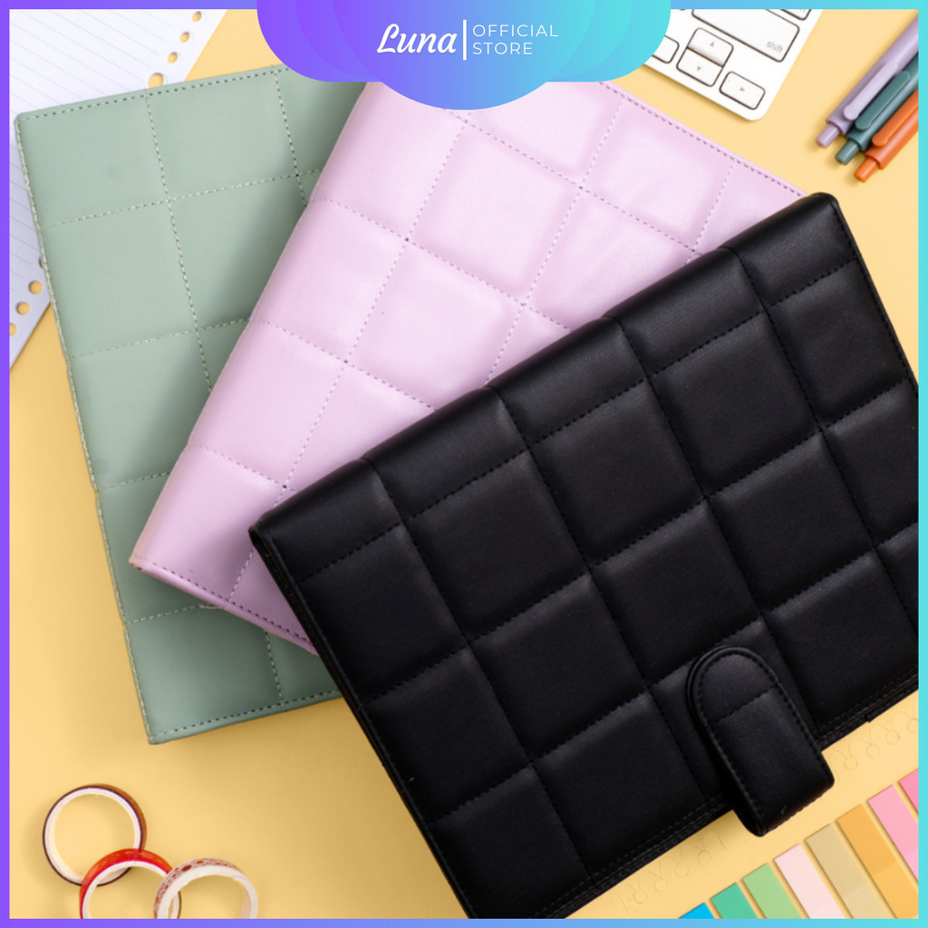 

Binder Polos Eksklusif A5 Puffy 20 Ring Notebook Diary Agenda Kuliah Motif Kotak Kotak