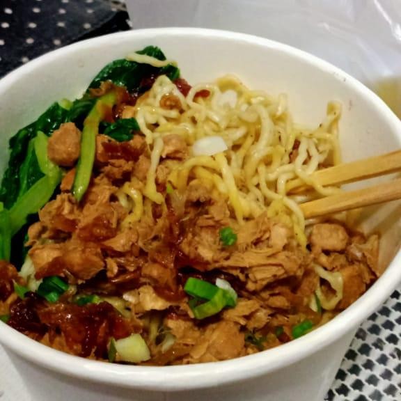 

Mie ayam Mentah mie keriting Biasa 10pcs - Gulung 10pcs, Bulat Kecil