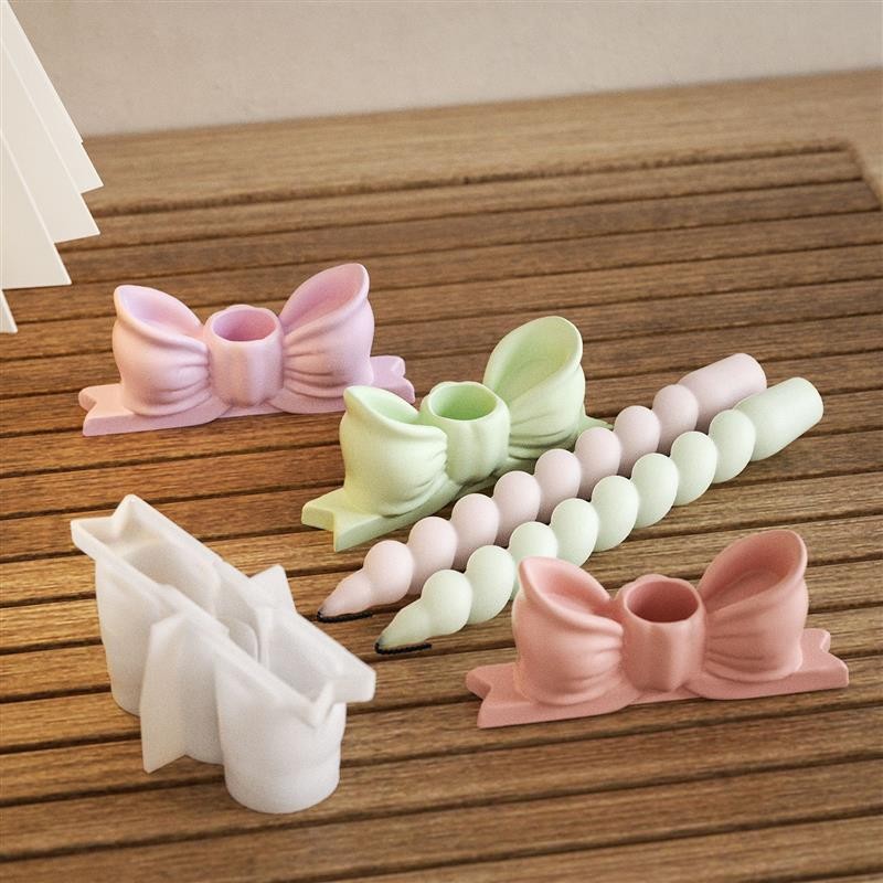

Bowtie Candlestick Silicone Mold DIY Handmade Bow Candle Holder Plaster Concrete Resin Craft Casting Molds Home Decor Supplies