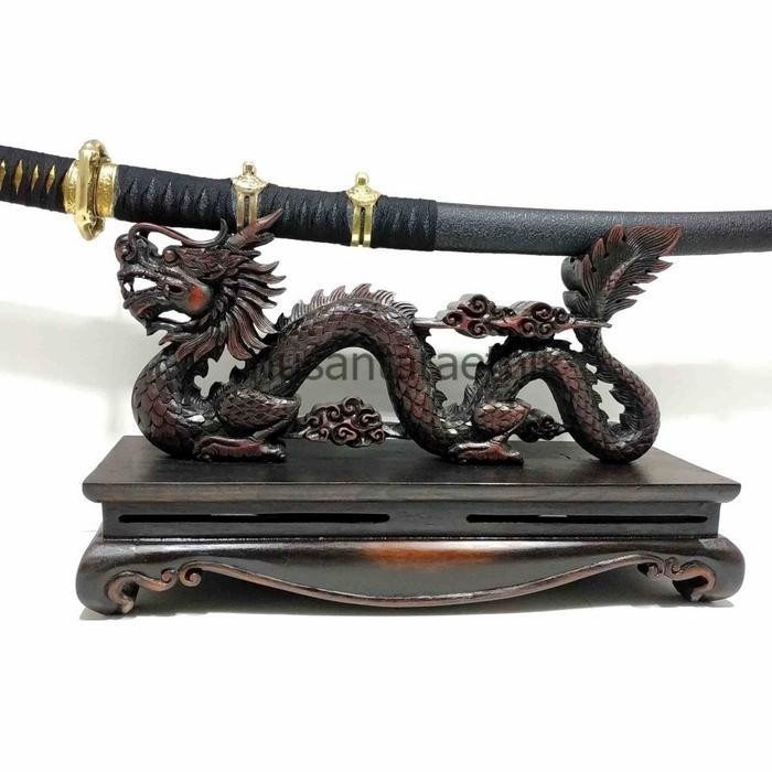 Stand Jagrak Katana Ukir Naga Liong Finishing Plitur Tempa