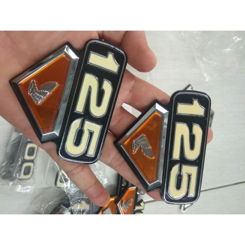 Emblem logo box aki cb125 logo box aki cb125