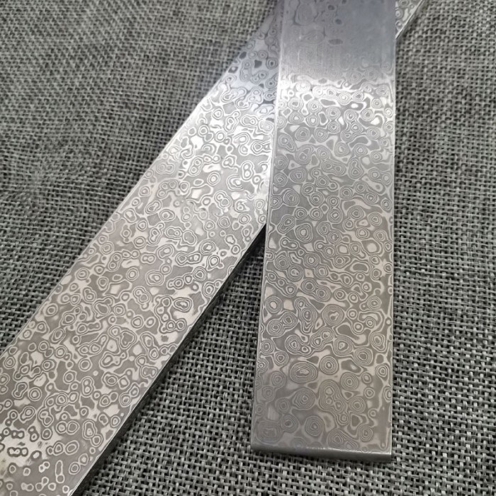 Damascus Steel Billet Plat Baja Damascus 5mm x 5cm x 40cm