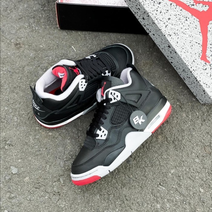 AIR JORDAN 4 RETRO BRED CEMENT
