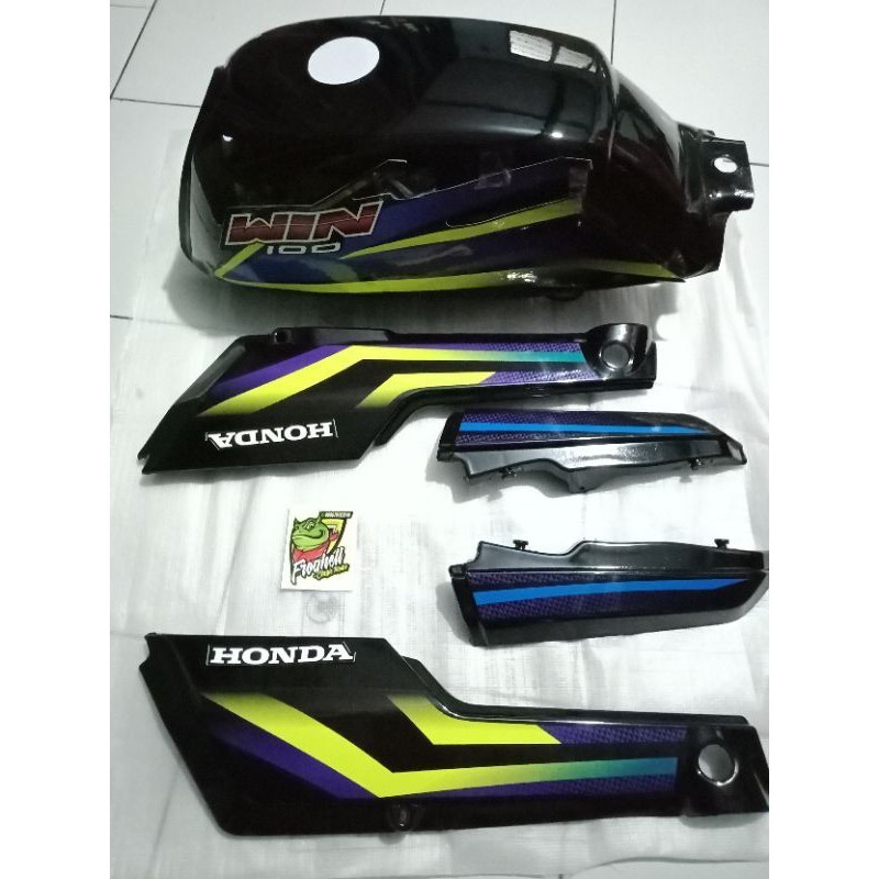 TANGKI SET BODY HONDA WIN 100 BODI HONDA WIN 100.