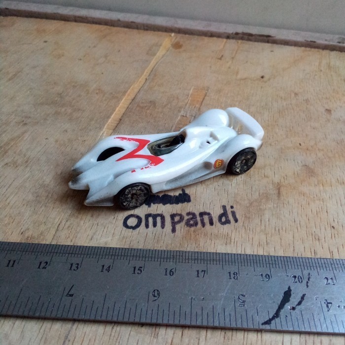 MS99 hot wheels diecast speed racer putih
