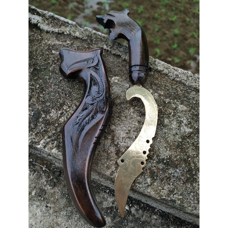 Kujang mini sarung kayu ukir
