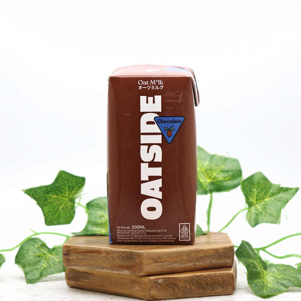 

200ml Mini Straw Chocolate Oat Milk - Oatside