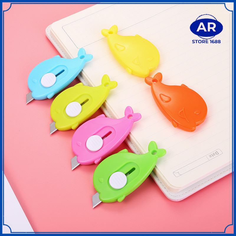 

AR GROSIR Pisau Cutter Mini Model Dolphin Lucu - Pisau Mini Pembuka Unboxing Paket