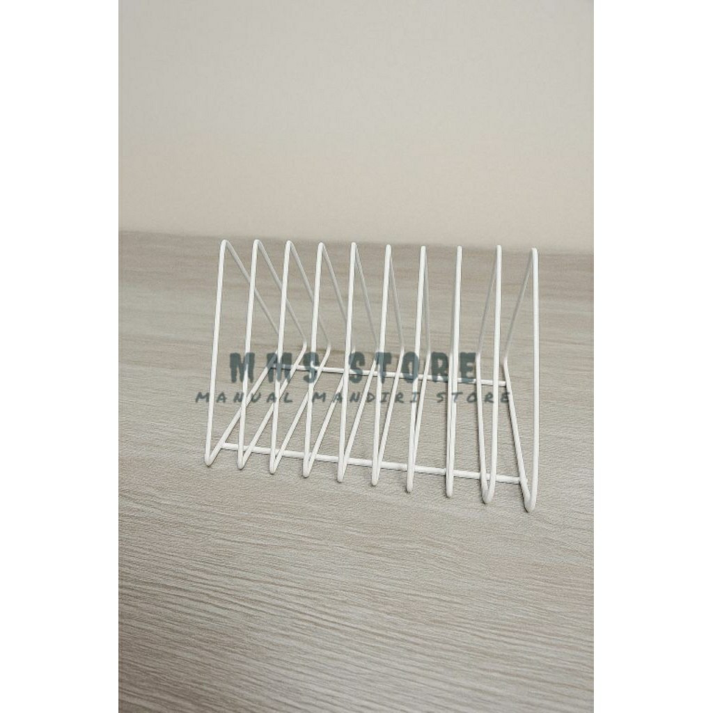 

PEMBATAS BUKU MINIMALIS/TRIANGLE BOOKSHELF