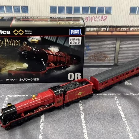 Takara Tomy Tomica Premium Unlimited 06 Harry Potter Hogwarts Express Alloy Vehicle Diecast Metal Mo