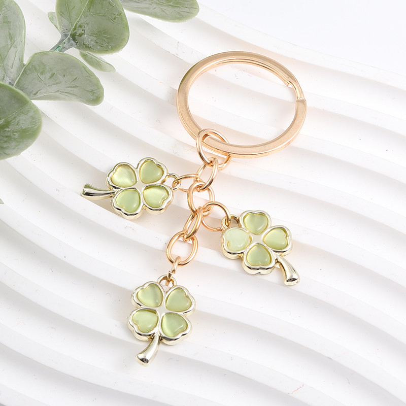 

Cute Clover Enamel Keychain Lovely Plant Diaphanous Green Key Chains For Making Handmade DIY Jewelry Accessories Findings Crafts