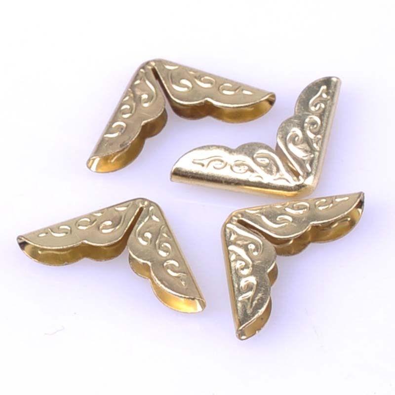 

50Pcs Metal Gold Book Corner Trilateral Albums Menus Folders Box Corner Protectors For Decor 14x14x2mm CP1580