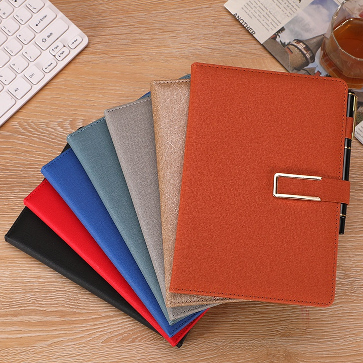 

Notebook Buku Catatan A5 / Magnetic Notebook Leather Kertas Garis - 6601