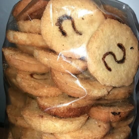 

250 Gram Bolu Kering S , Bolu Kering Rege , Bolu Kering Smile , Bolu Kering Oval