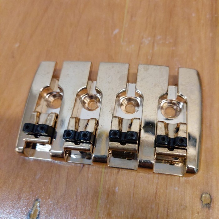 Bridge gitar bass 4 string / bridge bass 4 senar