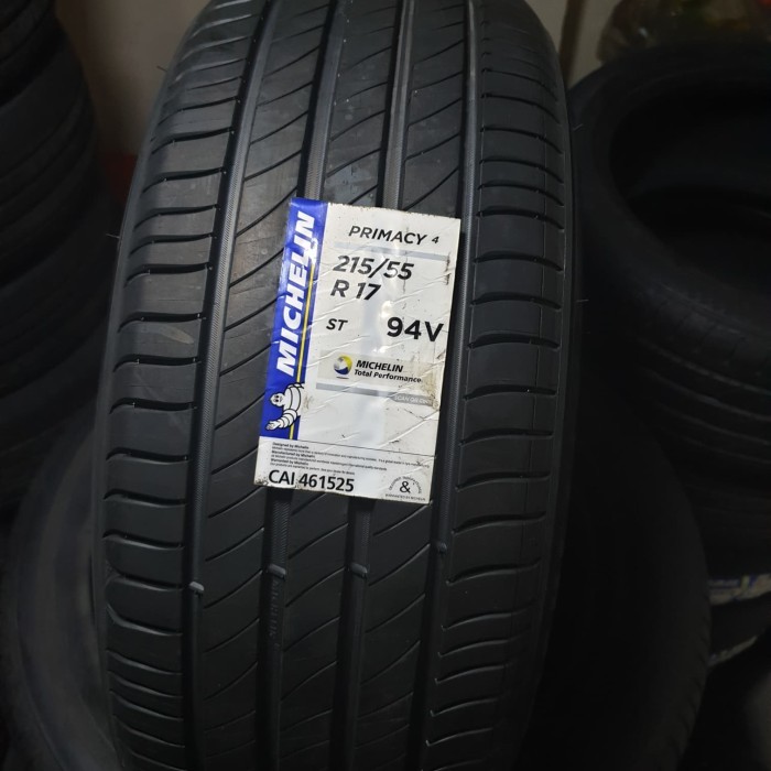Ban Michelin Primacy 4 215/55 R17 (Ban HRV, Camry, Innova Venturer, Camry, WRV)