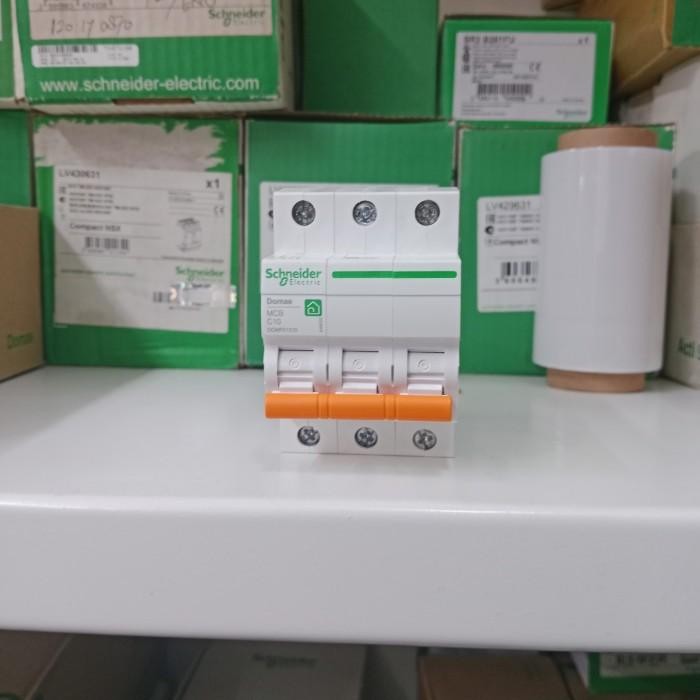 mcb domae 3p 16a Schneider