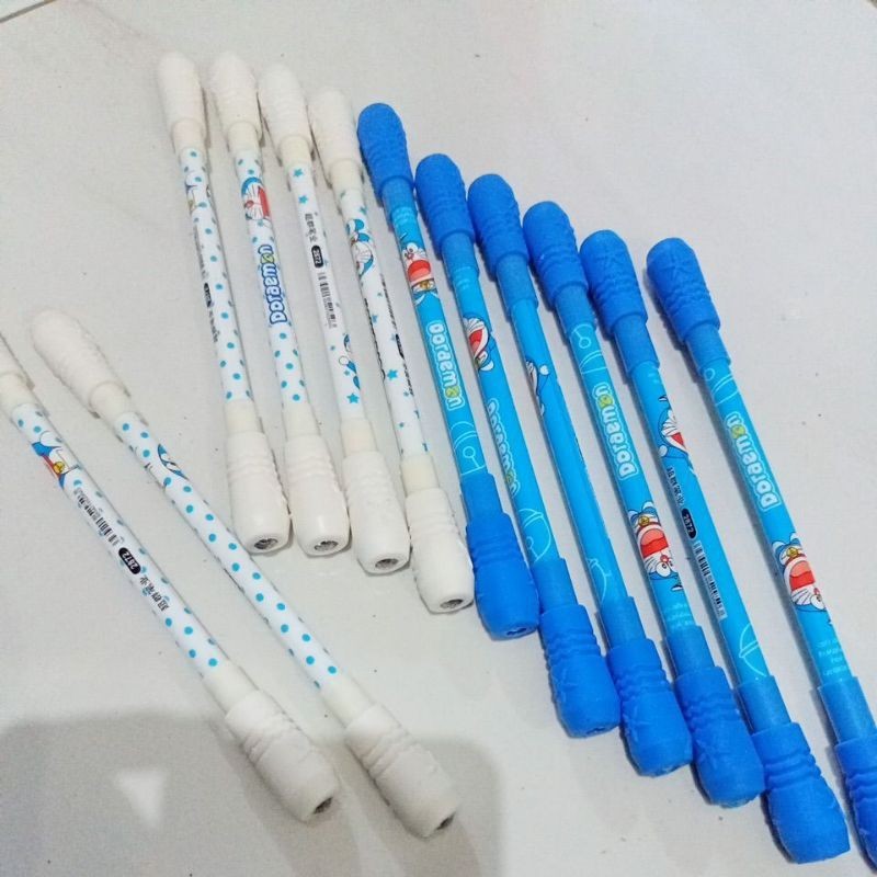

BULPEN SPINNING DORAEMON