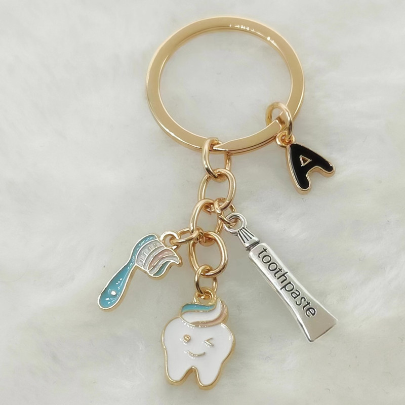 

New A-Z Letter Toothbrush Toothpaste Charm Keychain Making Teeth Family Gifts Dental Keychain Handmade Jewelry Wholesale