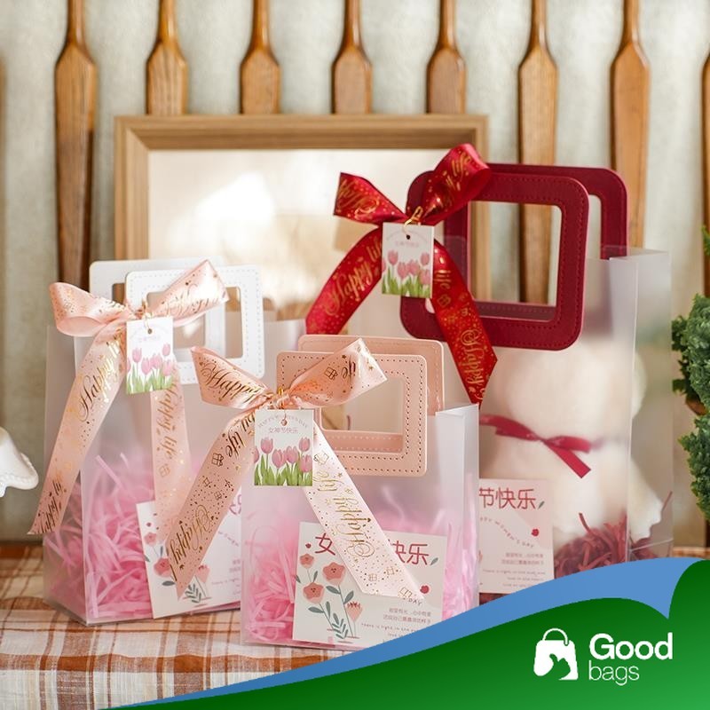 

Tas Mika Transparan / Goodiebag Transparan / Tas Mika Doff / Goodiebag Hampers I OAD01-OAD15